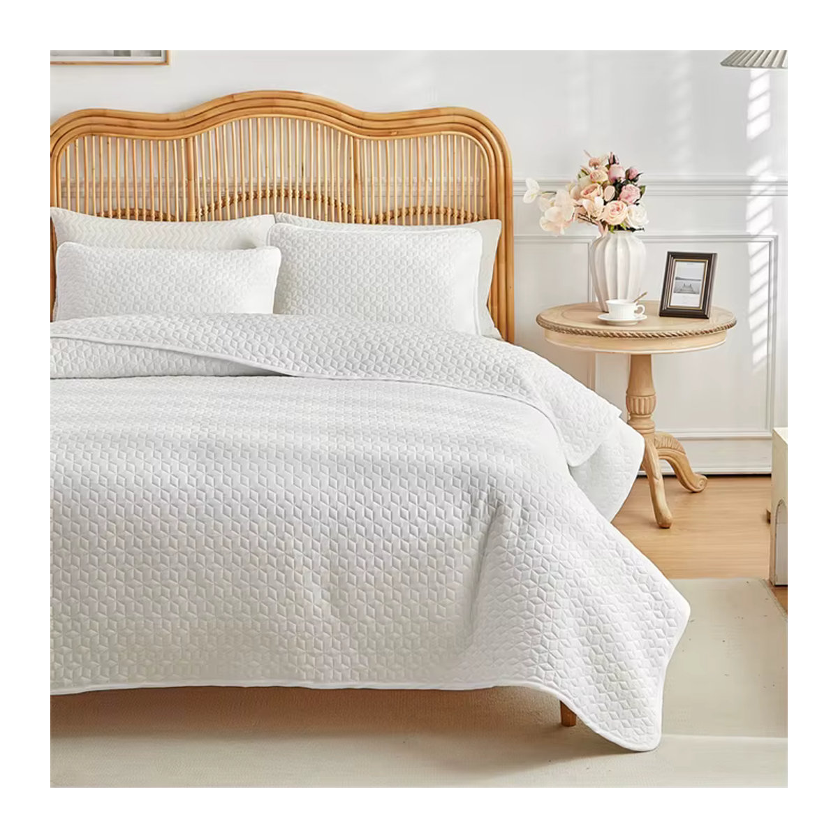 IvaRose HOME TEXTILE 3-teiliges Bettdecken-Set aus gestepptem Polyester in Weiß mit Kissenbezügen - Bild 4