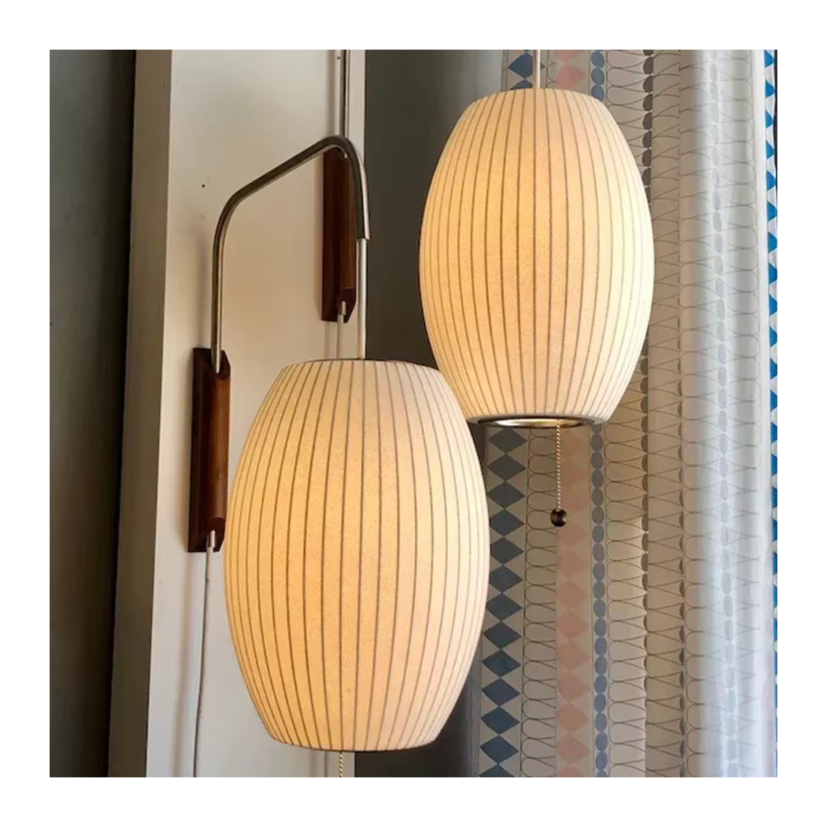 Japanische Nelson Wandleuchte aus handgewebter Seide in Beige für Wohnzimmer und Schlafzimmer - Bild 3