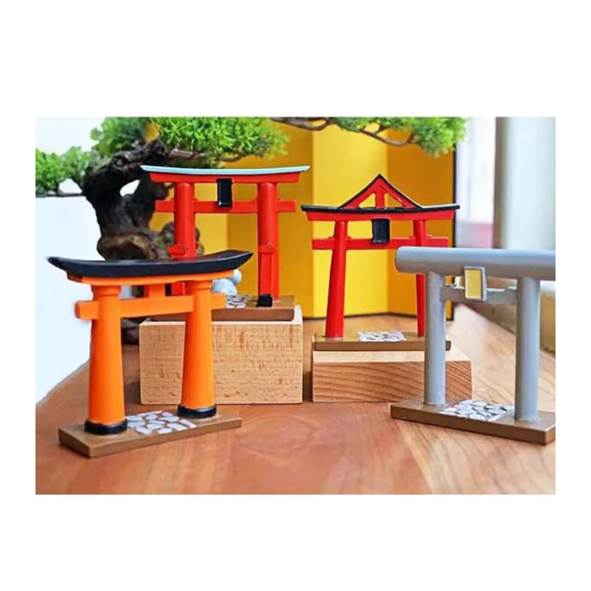 Japanisches Torii Fischschrein Ornament in Orange aus Kunstharz für dein Aquarium oder Garten als orientalische Dekoration - Bild 3