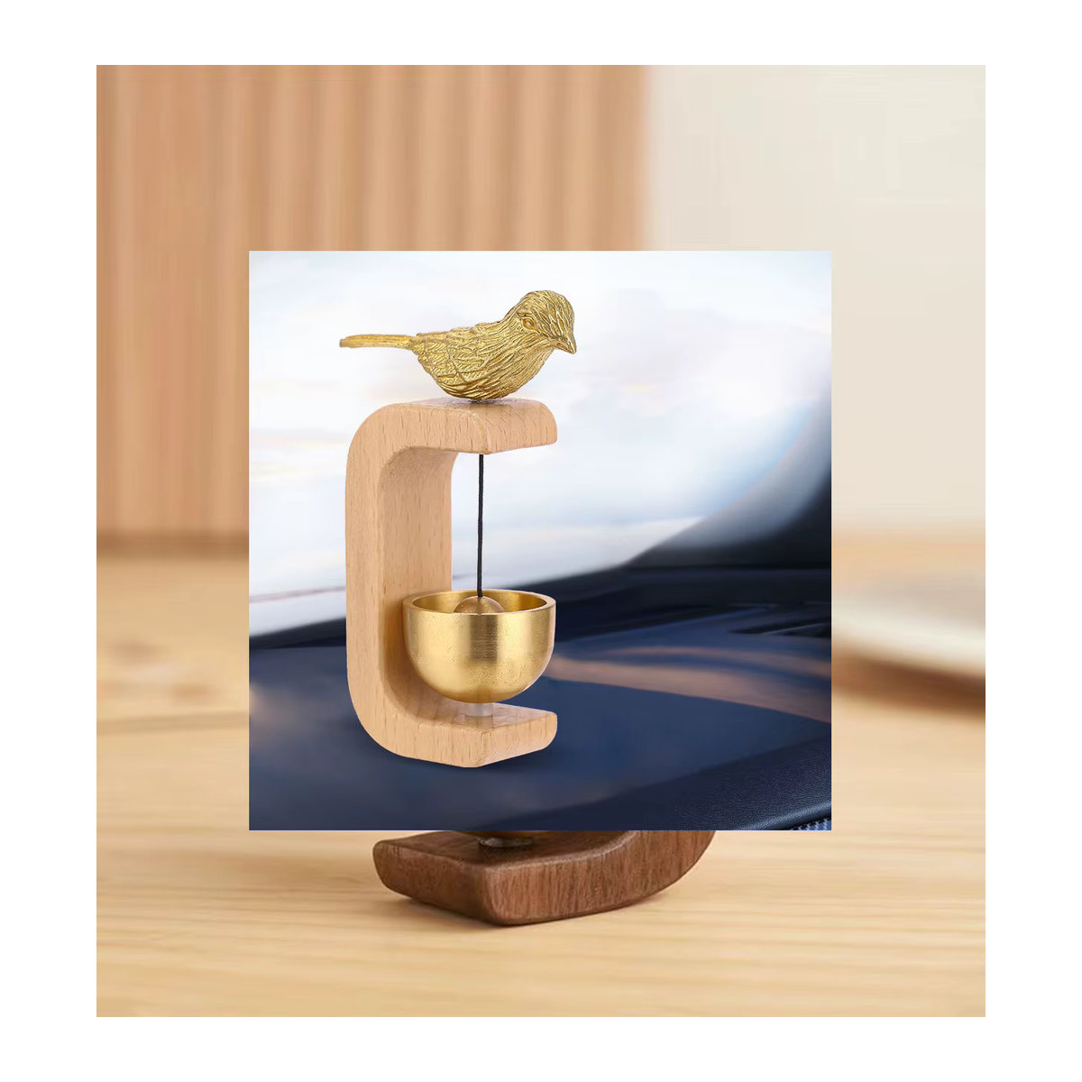 Japanisches Windspiel aus Holz in Braun mit Vögeln als hängende Dekoration - Bild 4