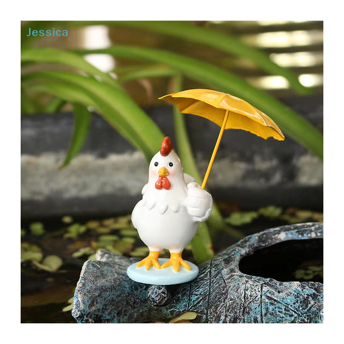Jessica Hühnerfigur mit Regenschirm aus Kunstharz als Gartenstatue für Terrasse und Miniatur-Gartendekoration in Weiß oder Bunt - Bild 5