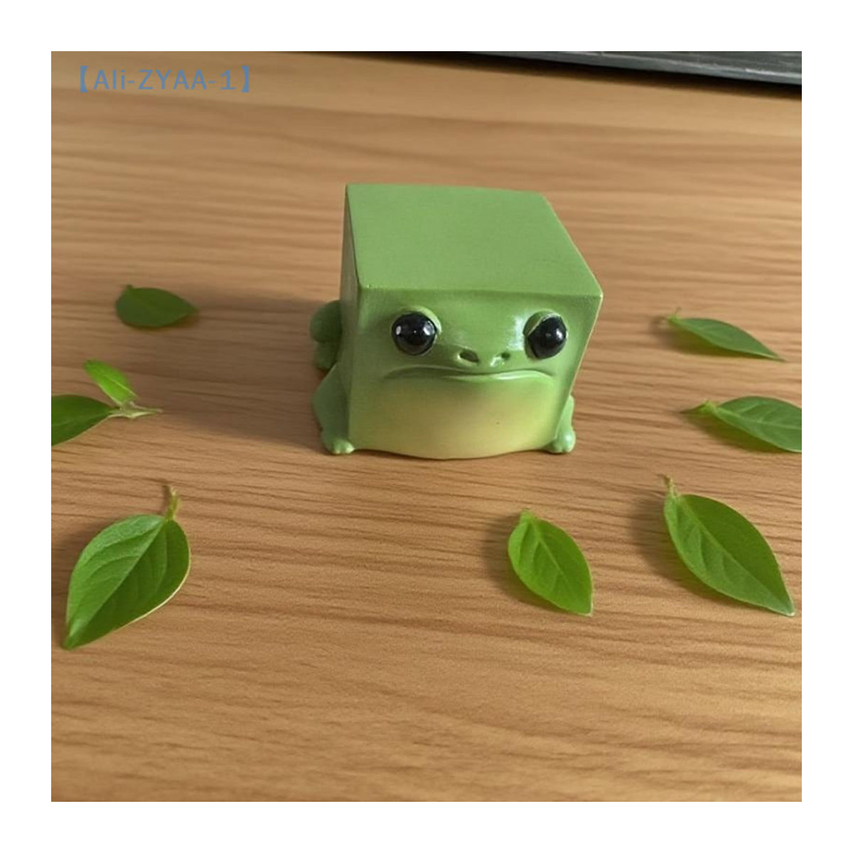JETTING Frosch-Mini-Statue aus Kunstharz in Grün als dekorative Skulptur für Garten und Heim - Bild 1
