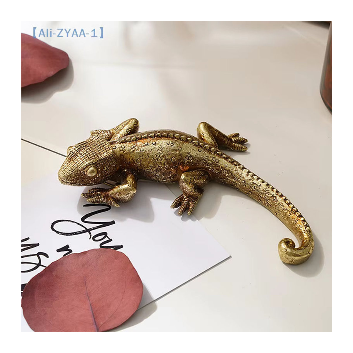 JETTING Gecko Wanddekoration Goldene Eidechse aus Kunstharz als hängende Wandskulptur im Landhausstil - Bild 2