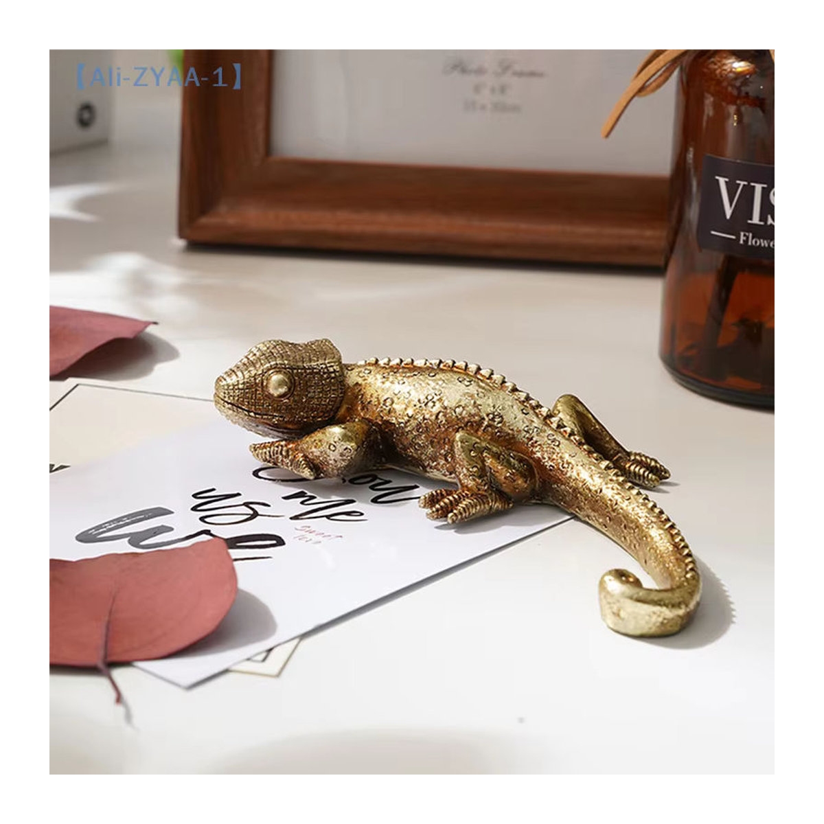 JETTING Gecko Wanddekoration Goldene Eidechse aus Kunstharz als hängende Wandskulptur im Landhausstil - Bild 6
