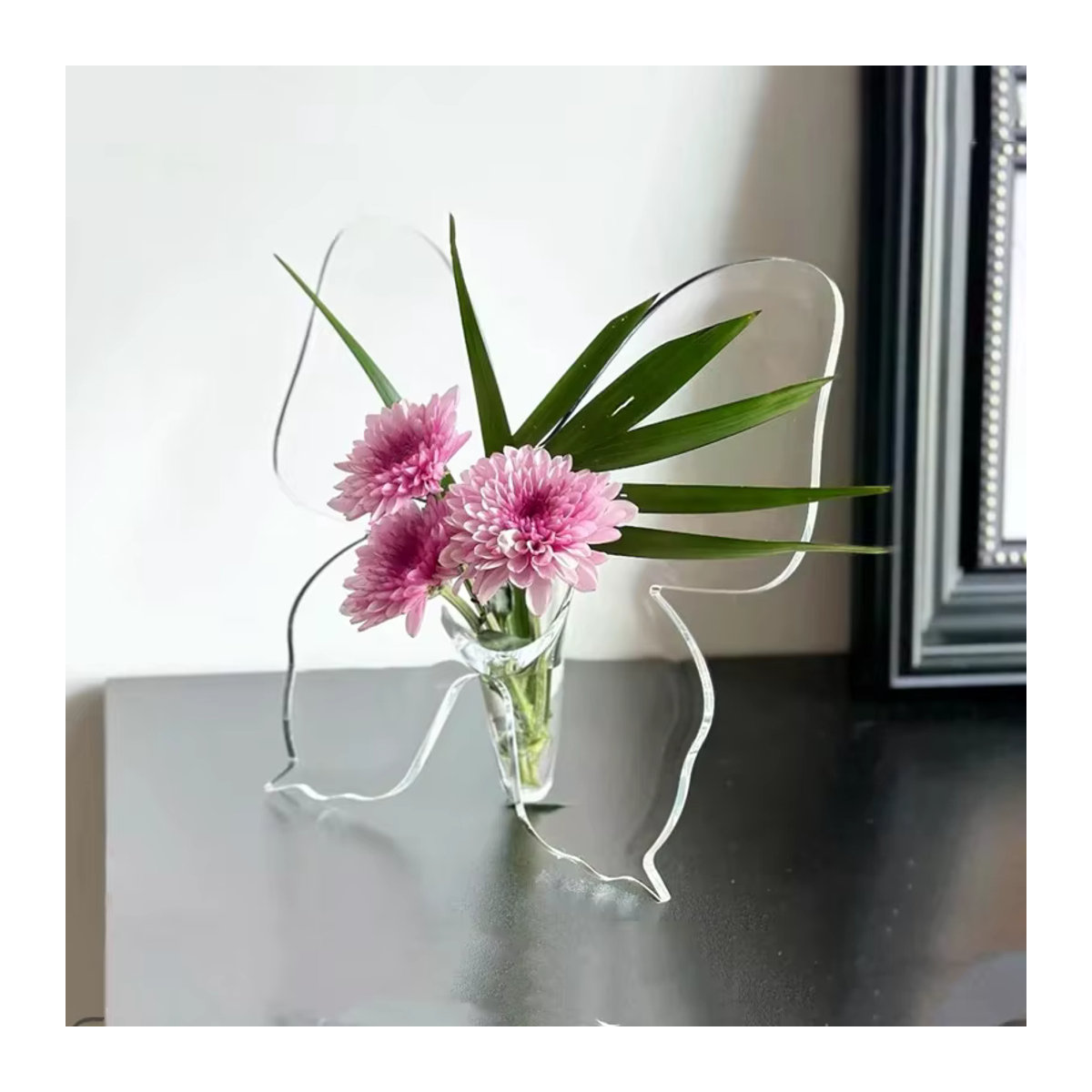JETTING Schmetterlingsvase aus transparentem Acryl für Schnittblumen und Heimdekoration - Bild 4