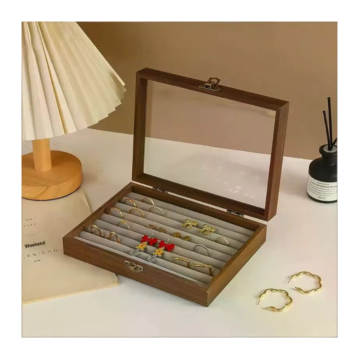 JETTING Schmuckbox aus Walnuss Holz in Braun mit Abdeckung als Staubdichter Organizer für Ringe, Ohrringe und Armbänder im Vintage-Design - Bild 4
