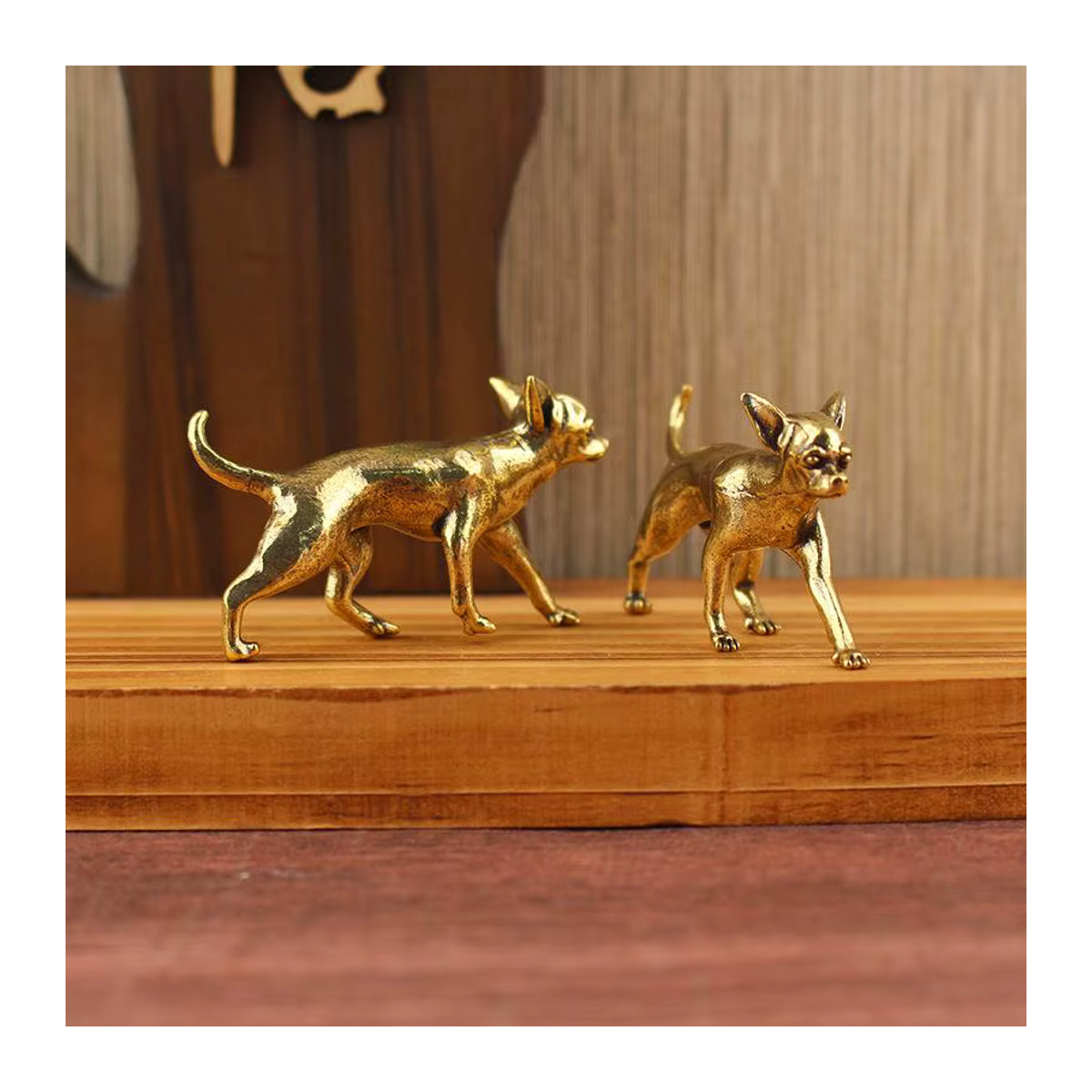 JETTING Tierfigur Haarloser Hund Welpe aus Messing in Gold, stehend - Bild 2