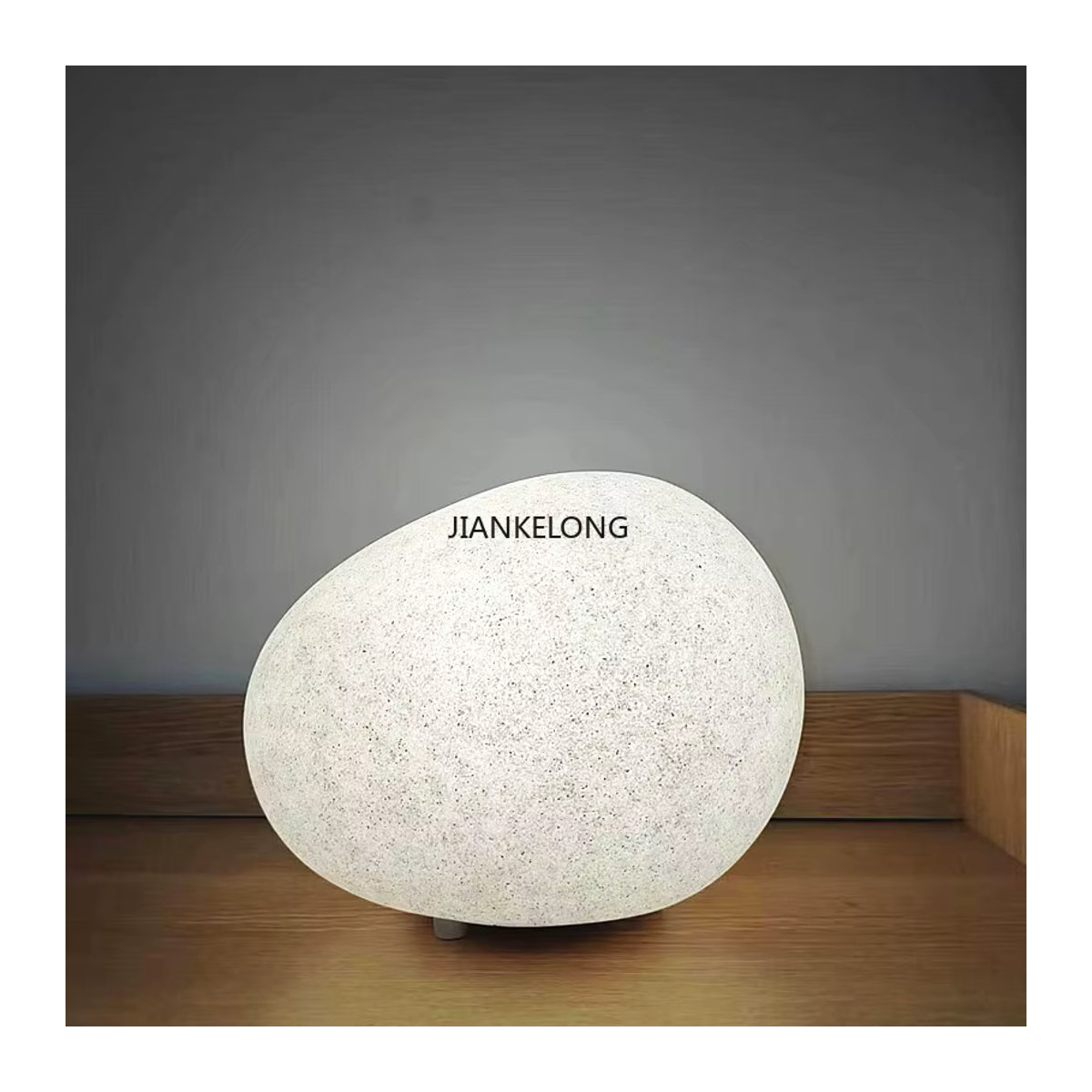 JIANKEXING LED Tischlampe in Weiß im modernen minimalistischen Design mit Kieselstein-Form aus Mineralguss - Bild 4