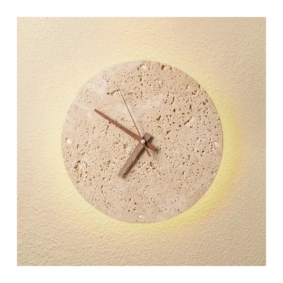 JIANKEXING Wandlampe mit Uhr in Stein-Optik, Beige, Minimalistisches Design für Wohnzimmer und Schlafzimmer - Bild 1
