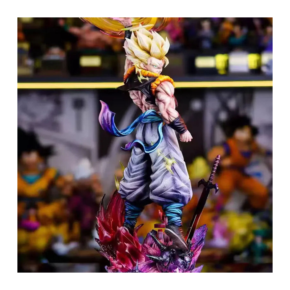 Jt Studio Clouds Rising Gogeta Dragon Ball Z Infinite SSJ3 Figur aus PVC mit austauschbarem Kopf, mehrfarbig, Höhe: 47 cm - Bild 2