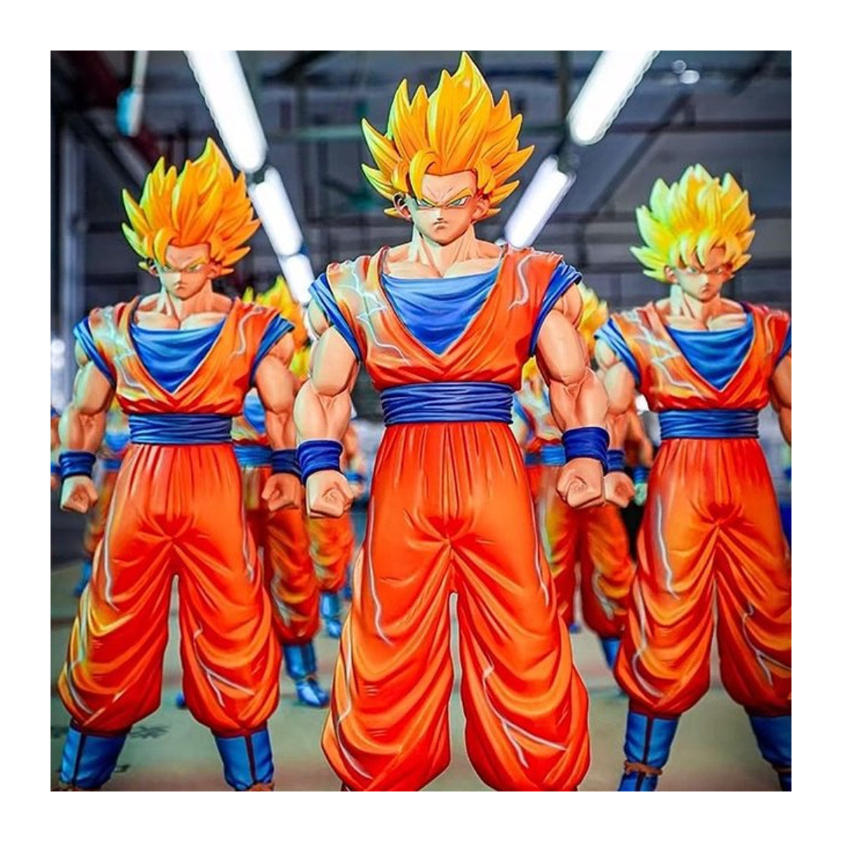Jt Studio Dragon Ball Super Son Goku Super Saiyajin Anime Figur Modell, mehrfarbig, Höhe: 30 cm - Bild 1