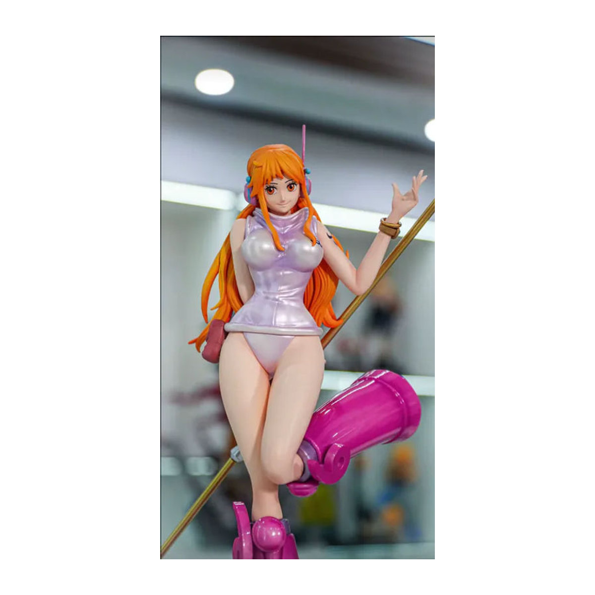 JT Studio Nami One Piece Anime-Figur Egghead Serie, PVC-Statue für Sammler, Höhe: 33 cm, mehrfarbig - Bild 2