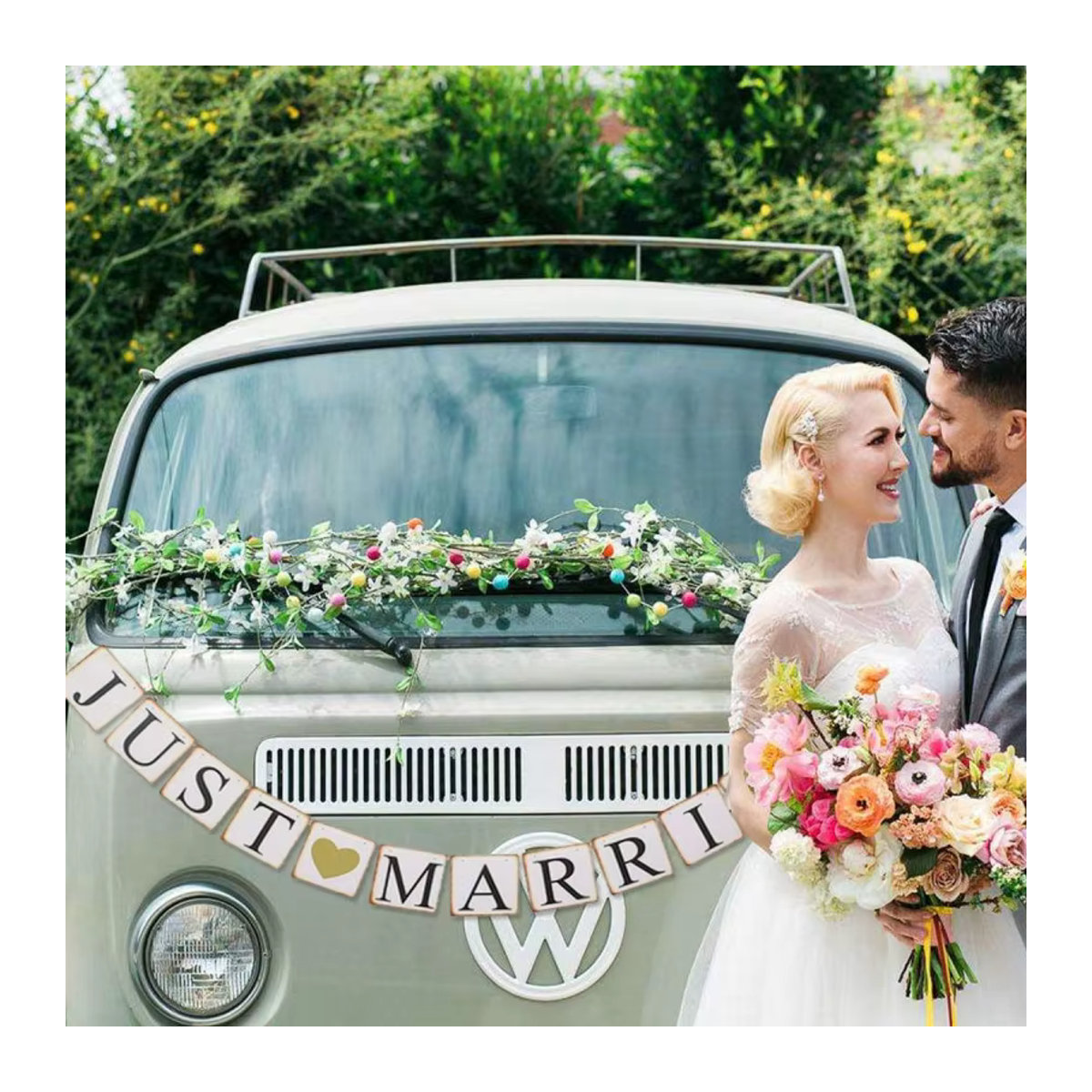 JUST Married Banner Goldglitter Hochzeit Dekoration mit Wimpeln in Gold und Schwarz - Bild 3