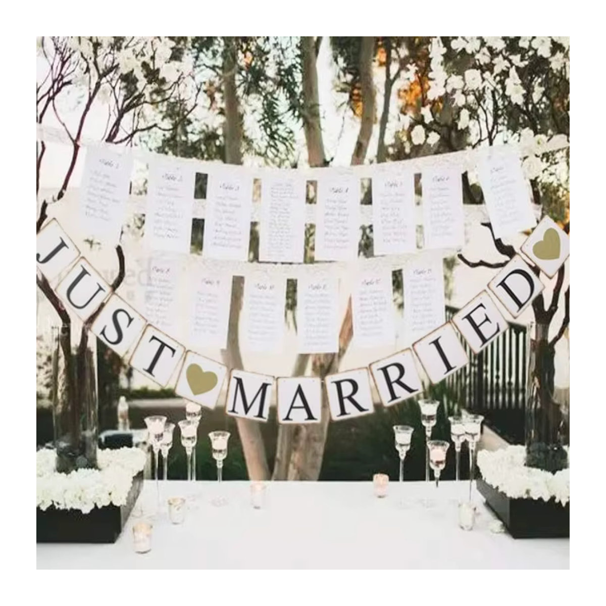JUST Married Banner Goldglitter Hochzeit Dekoration mit Wimpeln in Gold und Schwarz - Bild 4