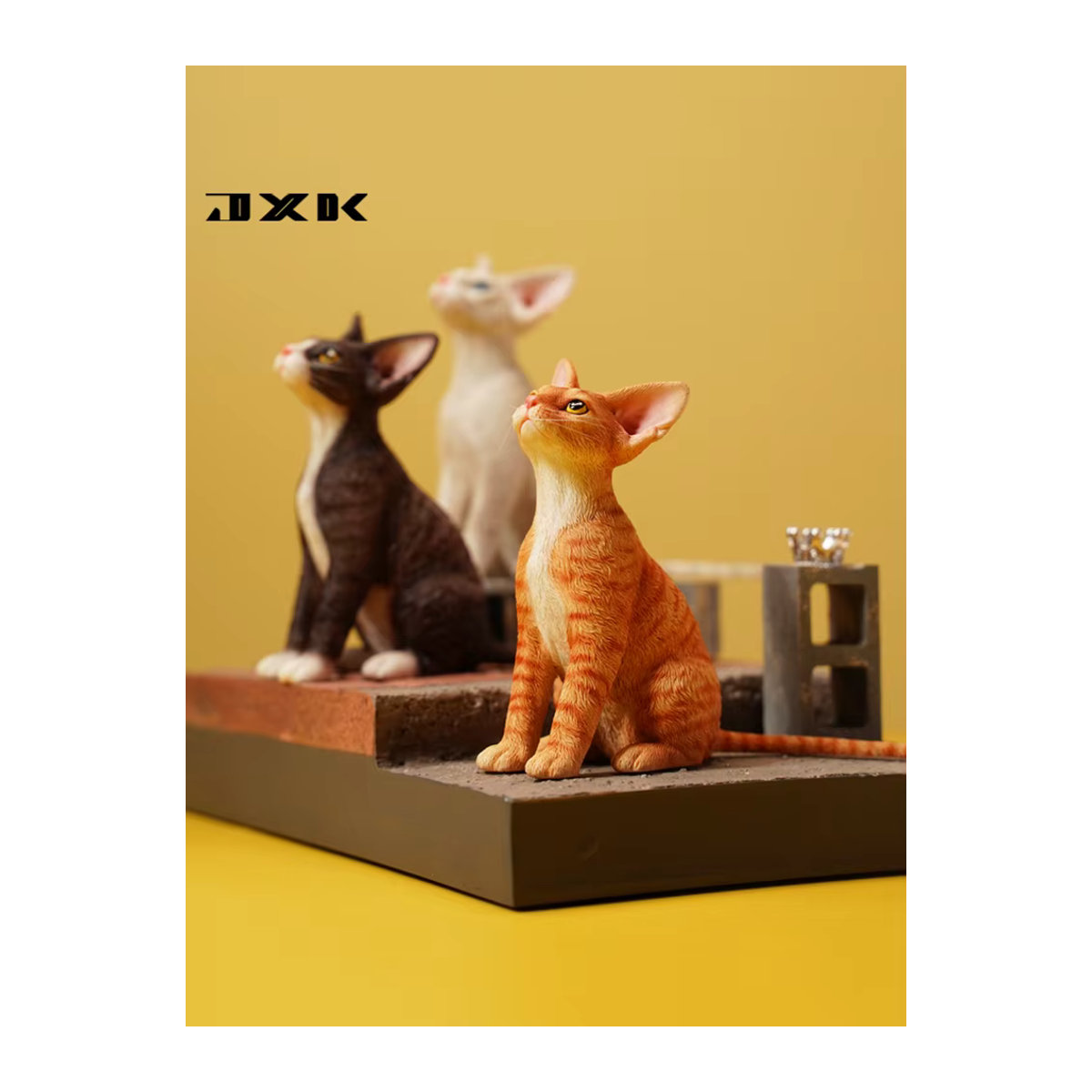 JXK Devon Rex Prinzessin Katze Modell Maßstab 1:6, mehrfarbig, Kunstharz-Dekoration für Auto und Wohnraum - Bild 4