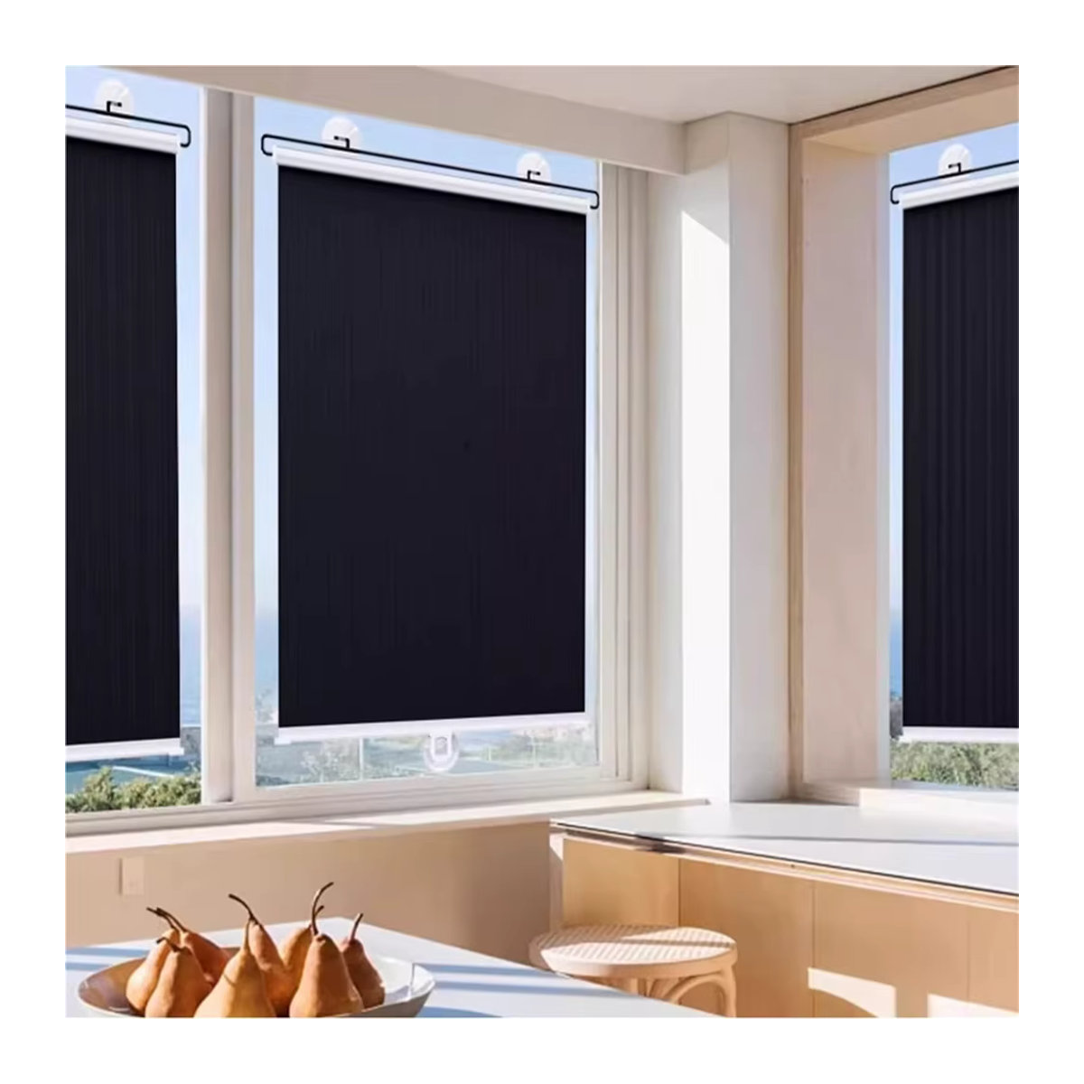 Kabelloser einziehbarer Rollschutz in Schwarz zur Verdunkelung und zum Sonnenschutz ohne Bohren für Fenster, Zuhause und Büro - Bild 5