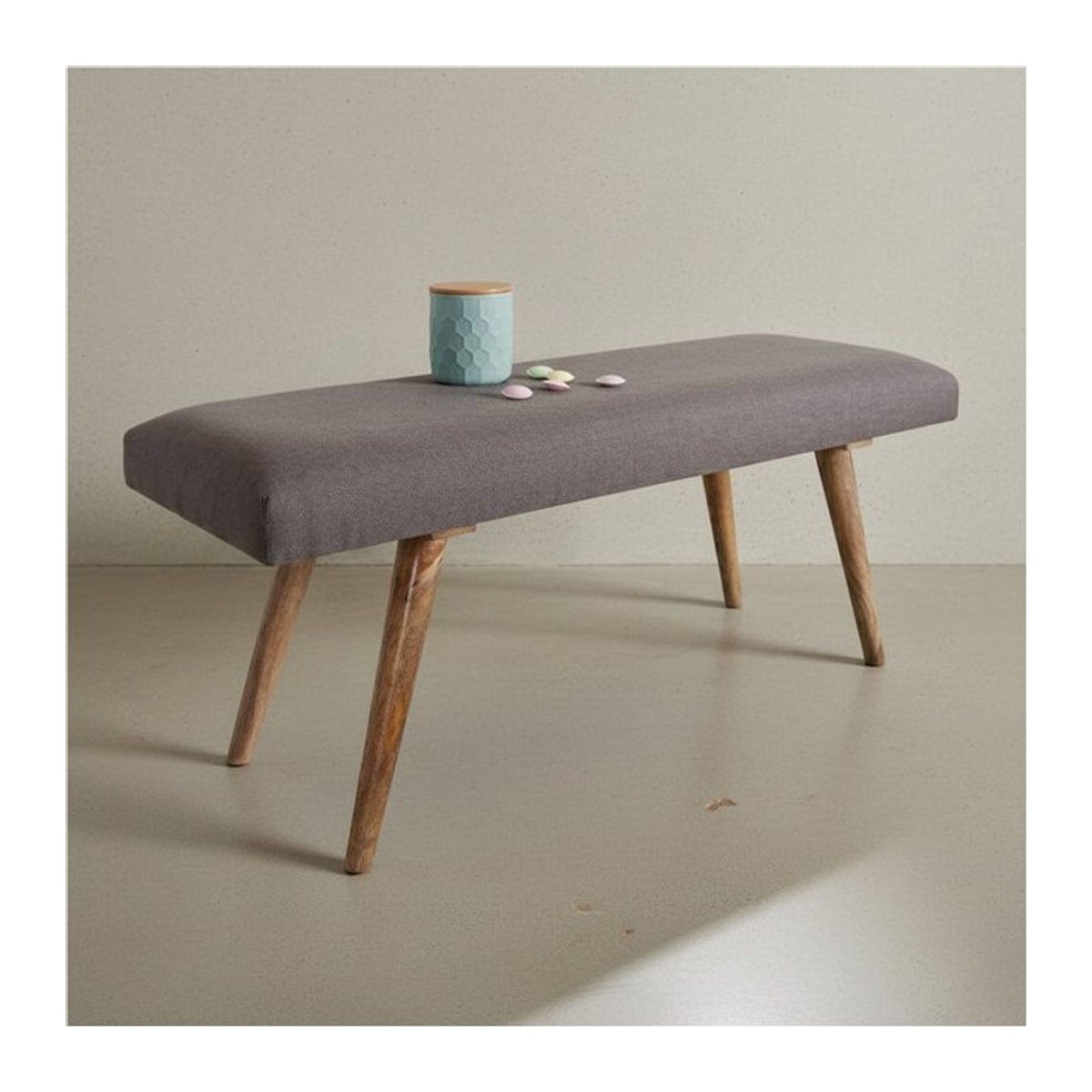 KADIMA DESIGN Sitzbank SILE in Grau mit Stoffbezug und Massivholz im Retro-Stil - Bild 1