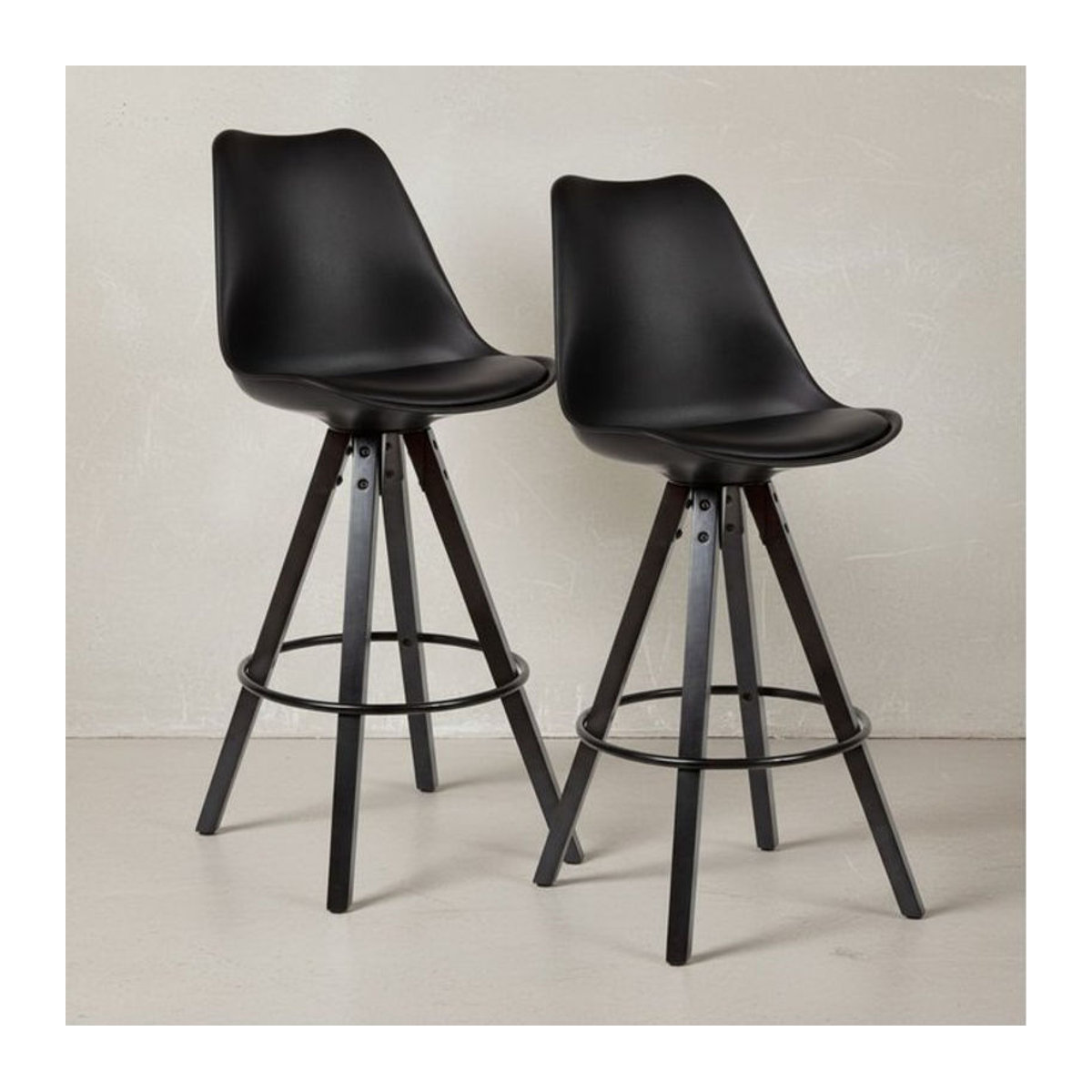 KADIMA DESIGN Skandinavischer Barhocker in Schwarz mit Kunstleder-Sitzschale und Massivholz-X-Beinen - Bild 1