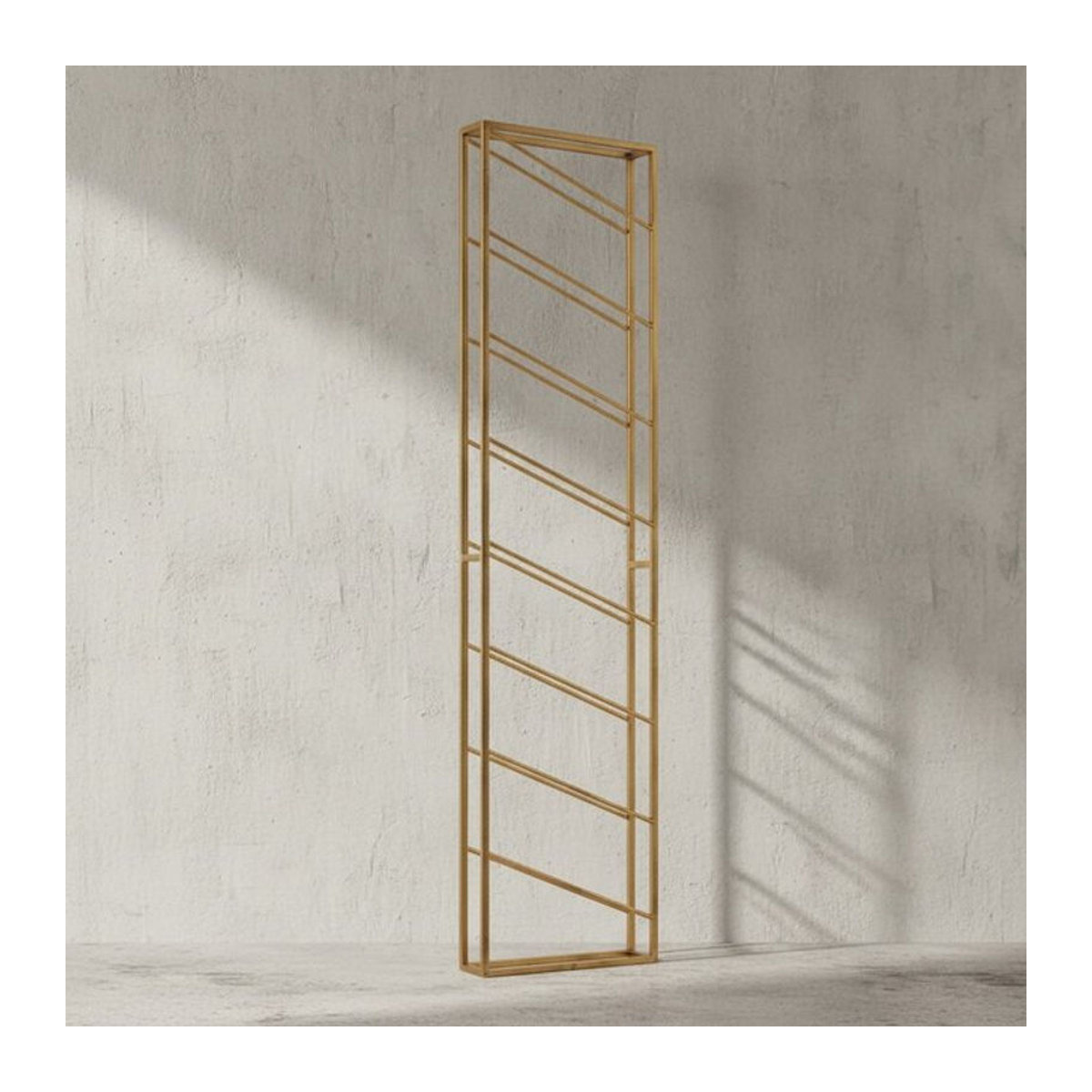 KADIMA DESIGN Weinregal STILVIN aus Metall in Gold, wandmontiert für 8 Flaschen, B/H/T: 36 x 150 x 8 cm - Bild 1