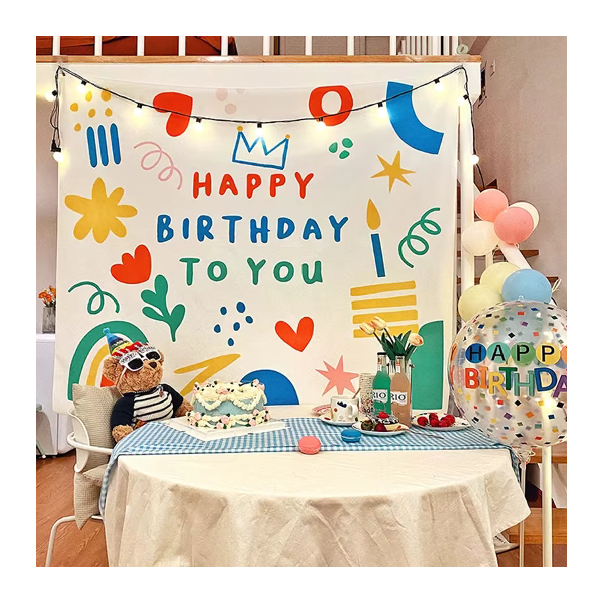 Kawaii Geburtstag Wandteppich in Weiß als Wanddekoration für das Kinderzimmer und als Fotografie-Hintergrund - Bild 2