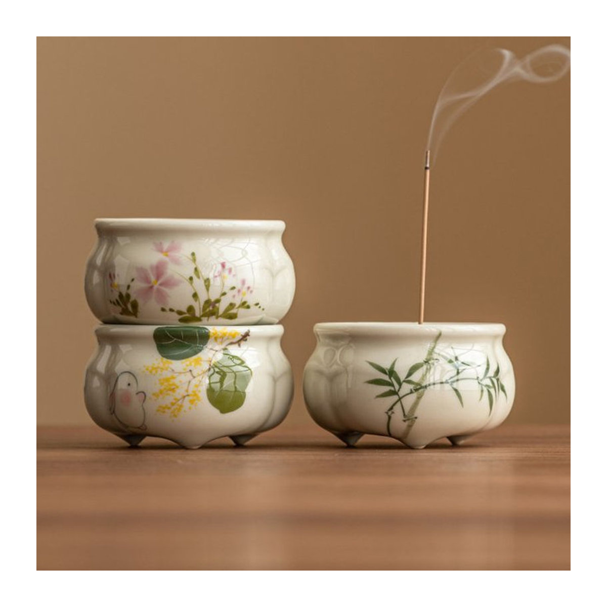 Keramischer Weihrauchbrenner in Spargelfarn-Optik für Zen-Teezeremonien und Aromatherapie, Smaragdgrün und Weiß - Bild 1