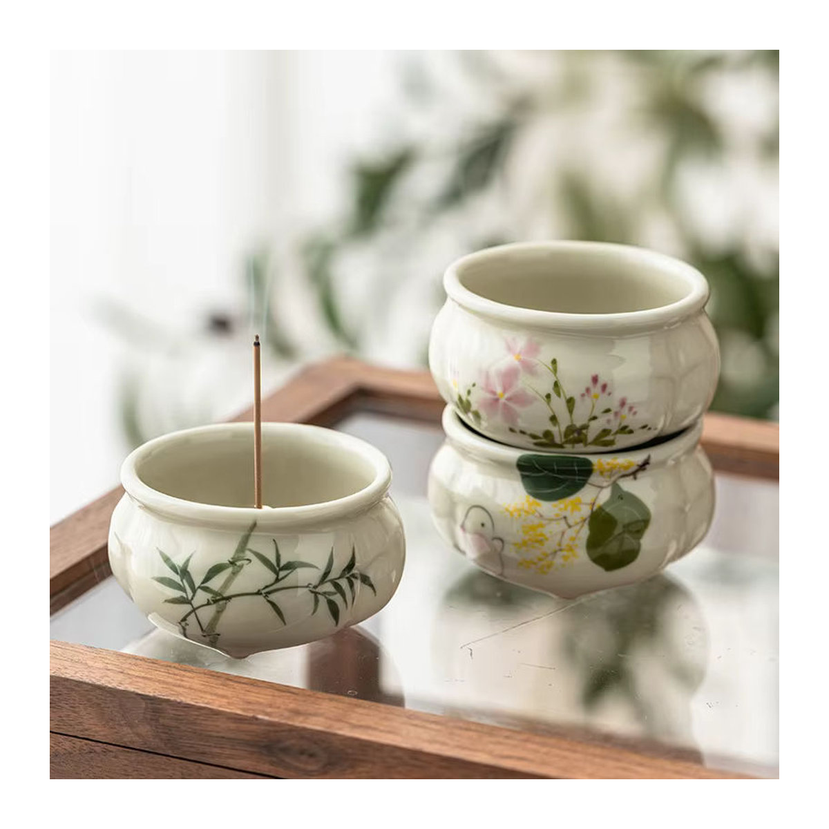 Keramischer Weihrauchbrenner in Spargelfarn-Optik für Zen-Teezeremonien und Aromatherapie, Smaragdgrün und Weiß - Bild 2