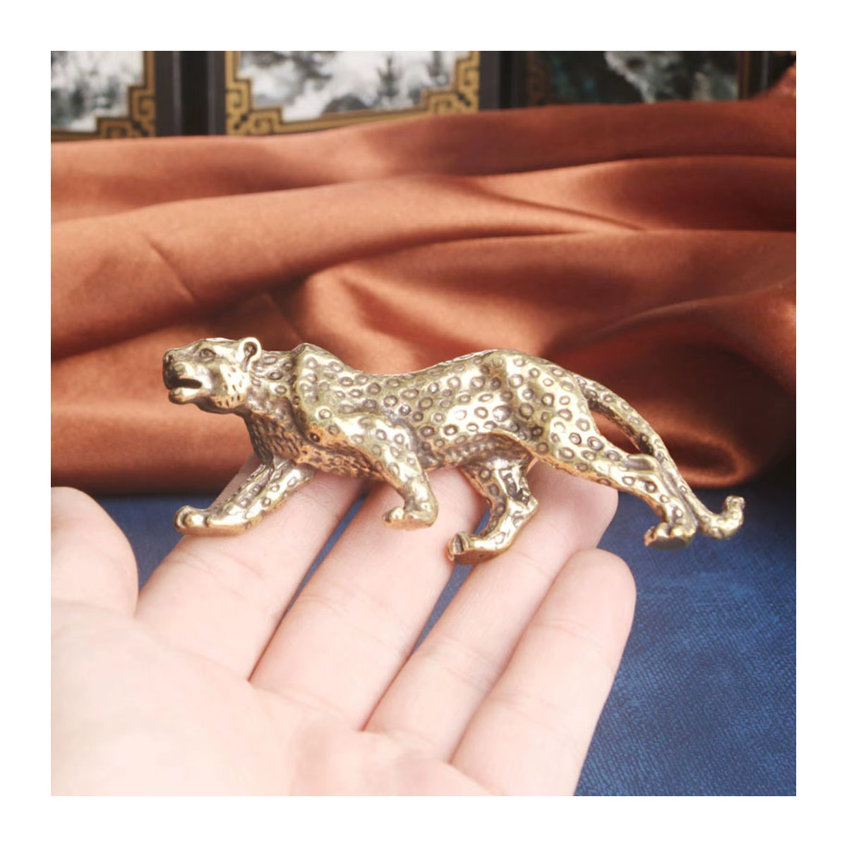 Kesoto Leopard Statue Panther Figur aus Kupfer und Gold in Metalloptik als handgefertigtes Sammlerstück für deine Tischdekoration - Bild 4