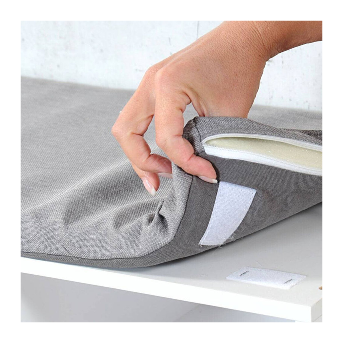 Kesper Schuhschrank mit Sitzkissen in Weiß und Grau, modern und minimalistisch, B/H/T: 29,5 x 48 x 51,5 cm - Bild 4