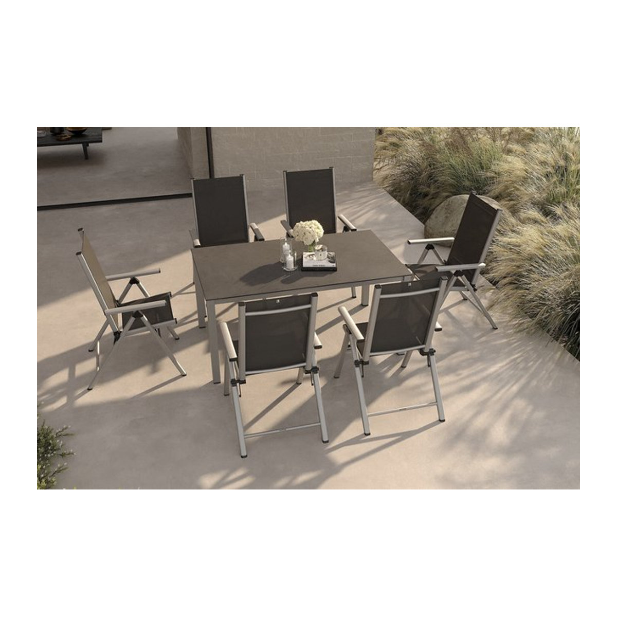 Kettler BasicPlus Pro Garten-Essgruppe aus Aluminium und Textilene in Silber/Anthrazit mit Tischplatte Breite: 160 cm, Tiefe: 95 cm und 6 Klappstühlen - Bild 1