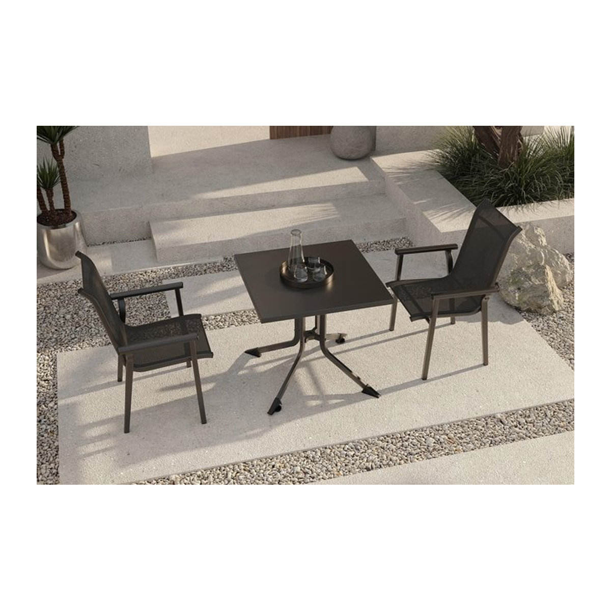 Kettler BasicPlus Pro Garten-Essgruppe in Anthrazit mit 2 Stapelstühlen, B/T/H: 80 x 80 x 80 cm - Bild 1