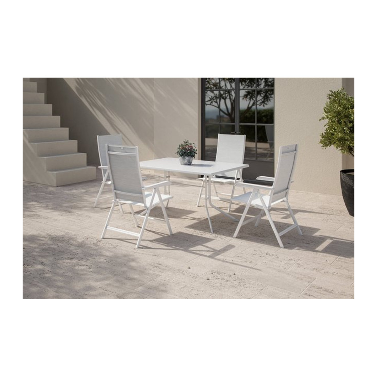 Kettler Boulevard Basic Plus Gartenmöbel-Set aus Aluminium in Weiß und Grau mit Klapptisch und 4 Klappstühlen - Bild 1