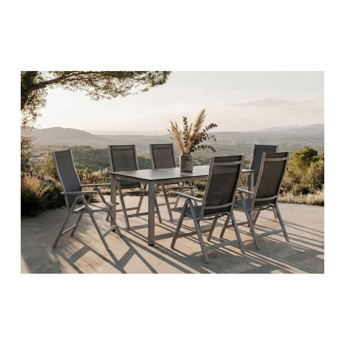 Kettler Cubic Garten-Essgruppe aus Aluminium und Polyester in Silber, Anthrazit und Grau mit Tisch (Breite: 160 cm, Tiefe: 90 cm) und 6 Klappstühlen - Bild 1