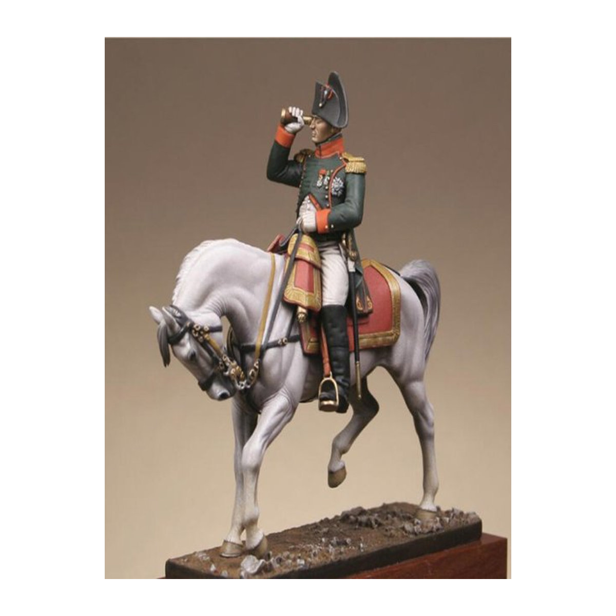 KIMERA Figurenbausatz Napoleon-Offizier mit Pferd im Maßstab 1:32 aus Kunstharz, unbemaltes Kriegermodell - Bild 1