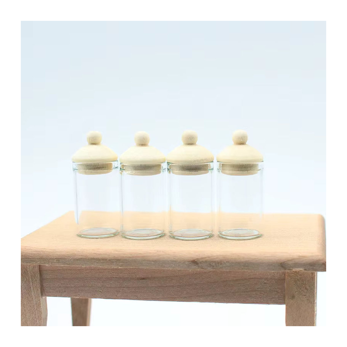 KittenBaby 4er-Set Miniatur-Glasflaschen für Puppenhaus-Küchenzubehör, transparent und rund - Bild 2