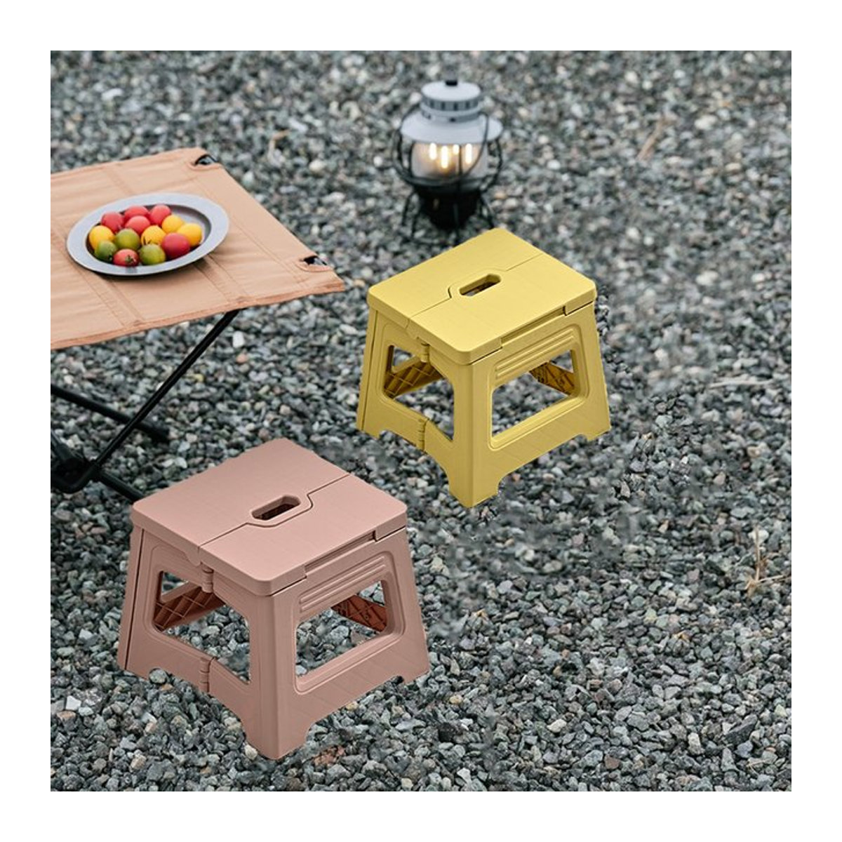 Klapphocker mit Griff und rutschfester Oberfläche für Badezimmer und Schlafzimmer in Rosa oder Zitronengelb - Bild 1