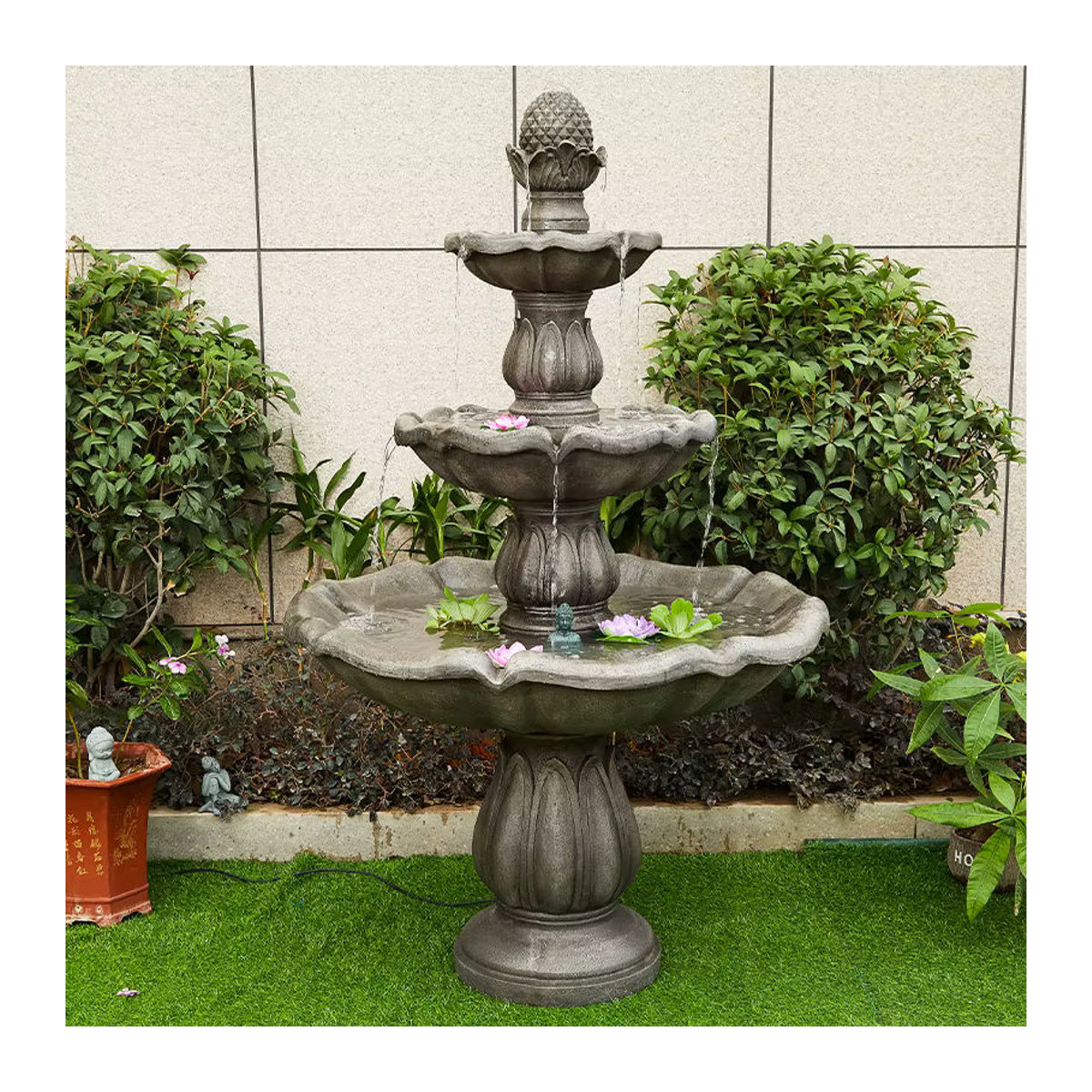 Klassischer Geldbrunnen für Garten und Außenbereich in Grau aus Beton und Kunstharz mit floralem Design - Bild 2
