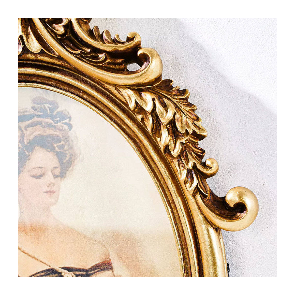 Klassischer ovaler Bilderrahmen aus Kunstharz in Gold für die Wandmontage, Höhe: 35,7 cm, Breite: 24,5 cm - Bild 5