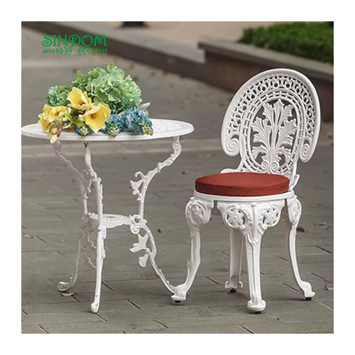 Klassisches Gartenmöbel-Set aus antikem Aluminium in Weiß - Bild 3