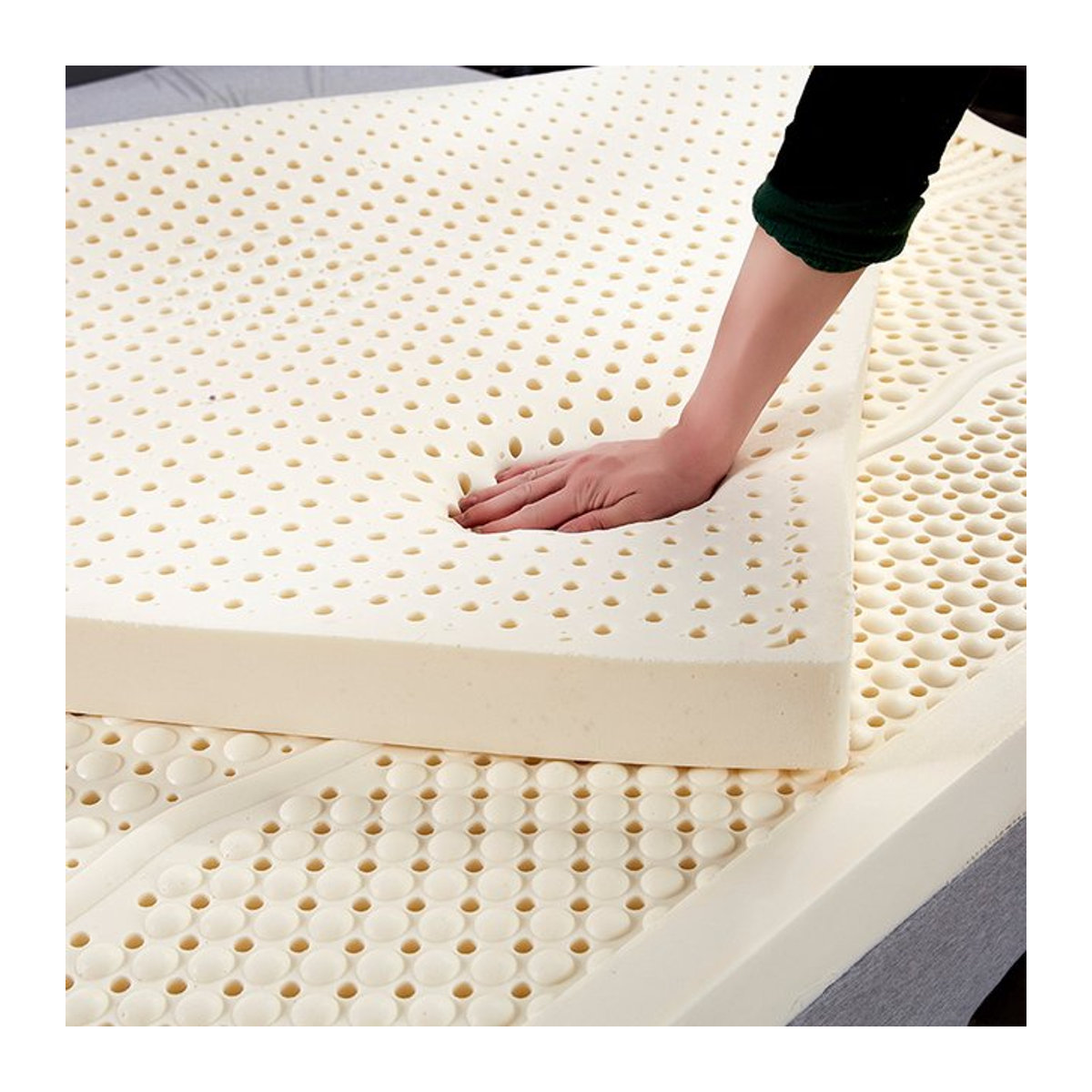 Kmikli Naturlatex Matratze aus reinem Naturkautschuk aus Thailand, Farbe: Beige, Breite: 150 cm, Länge: 180 cm - Bild 1