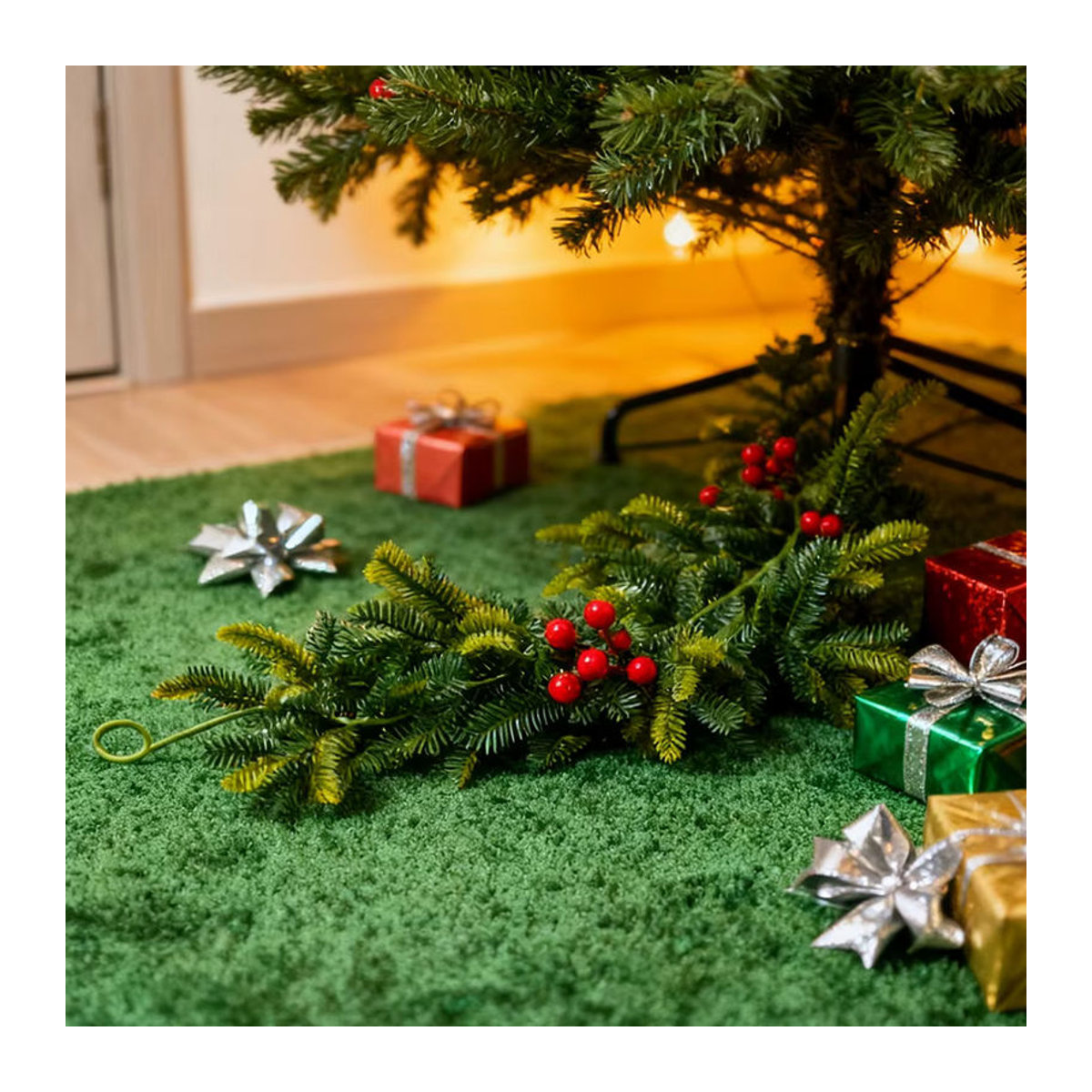 Kmitang Künstliche Weihnachtsranke mit Kiefer, Rattan und roten Früchten, Dekoration in Grün und Rot, Länge: 175 cm - Bild 4