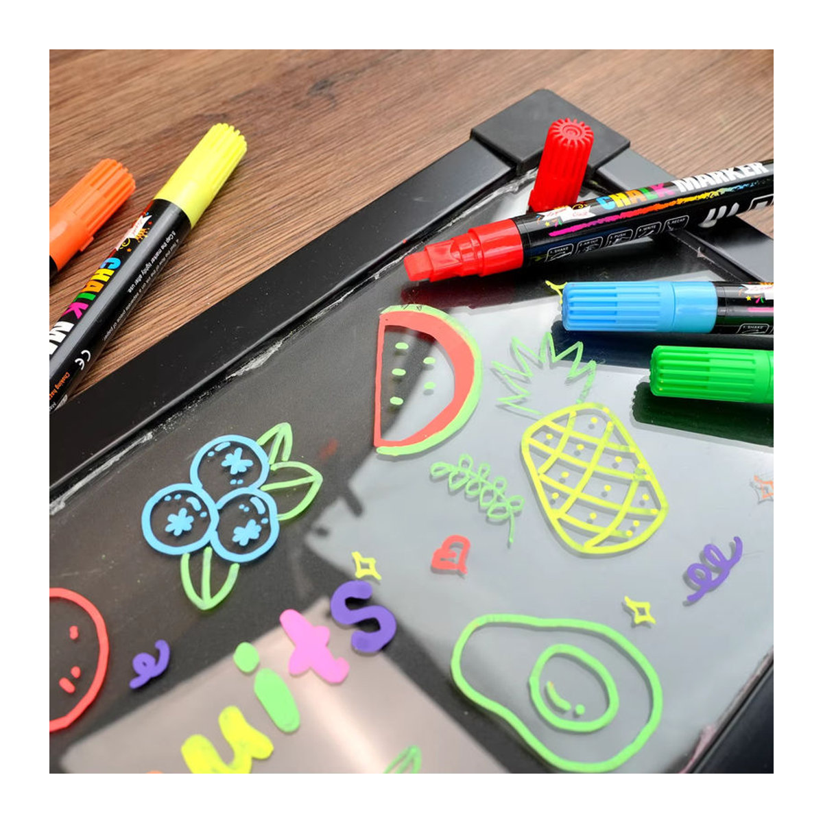 Kolorowys Jumbo Flüssigkreide-Marker Set in Bunt mit 3-in-1-Spitze für Glas und Tafeln, 8 Farben, 1 mm und 6 mm Strichstärke - Bild 2