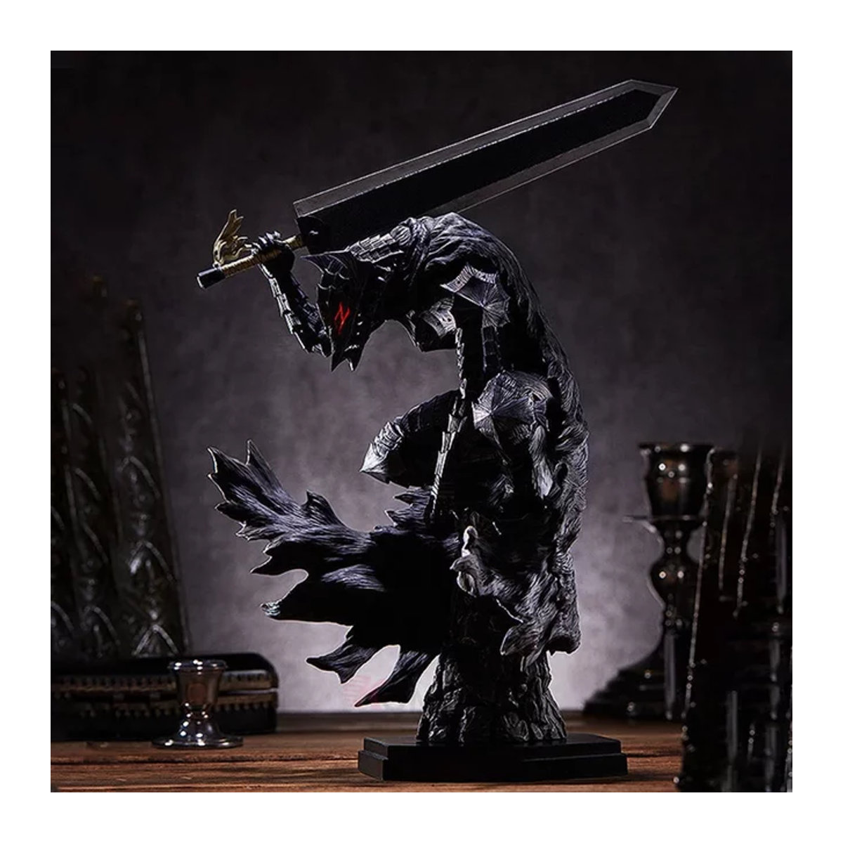 KONBORE Berserk Guts Anime Figur in der Berserker Rüstung, Schwarz, Höhe: 23 cm - Bild 1