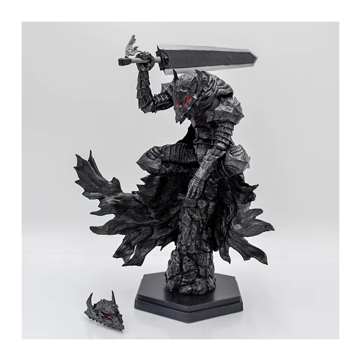 KONBORE Berserk Guts Anime Figur in der Berserker Rüstung, Schwarz, Höhe: 23 cm - Bild 2