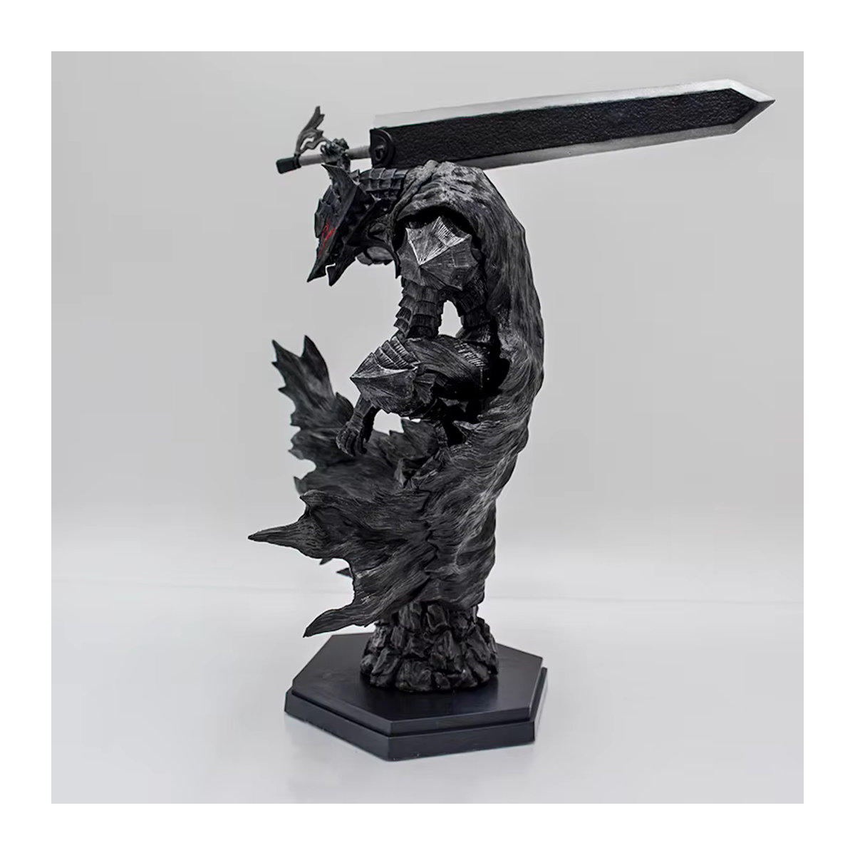 KONBORE Berserk Guts Anime Figur in der Berserker Rüstung, Schwarz, Höhe: 23 cm - Bild 5