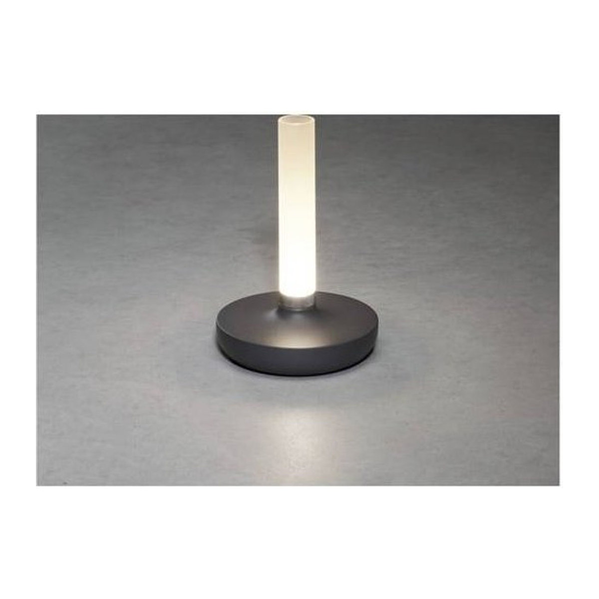 Konstsmide Biarritz LED-Akku-Tischlampe aus Aluminium in Grün - Bild 1