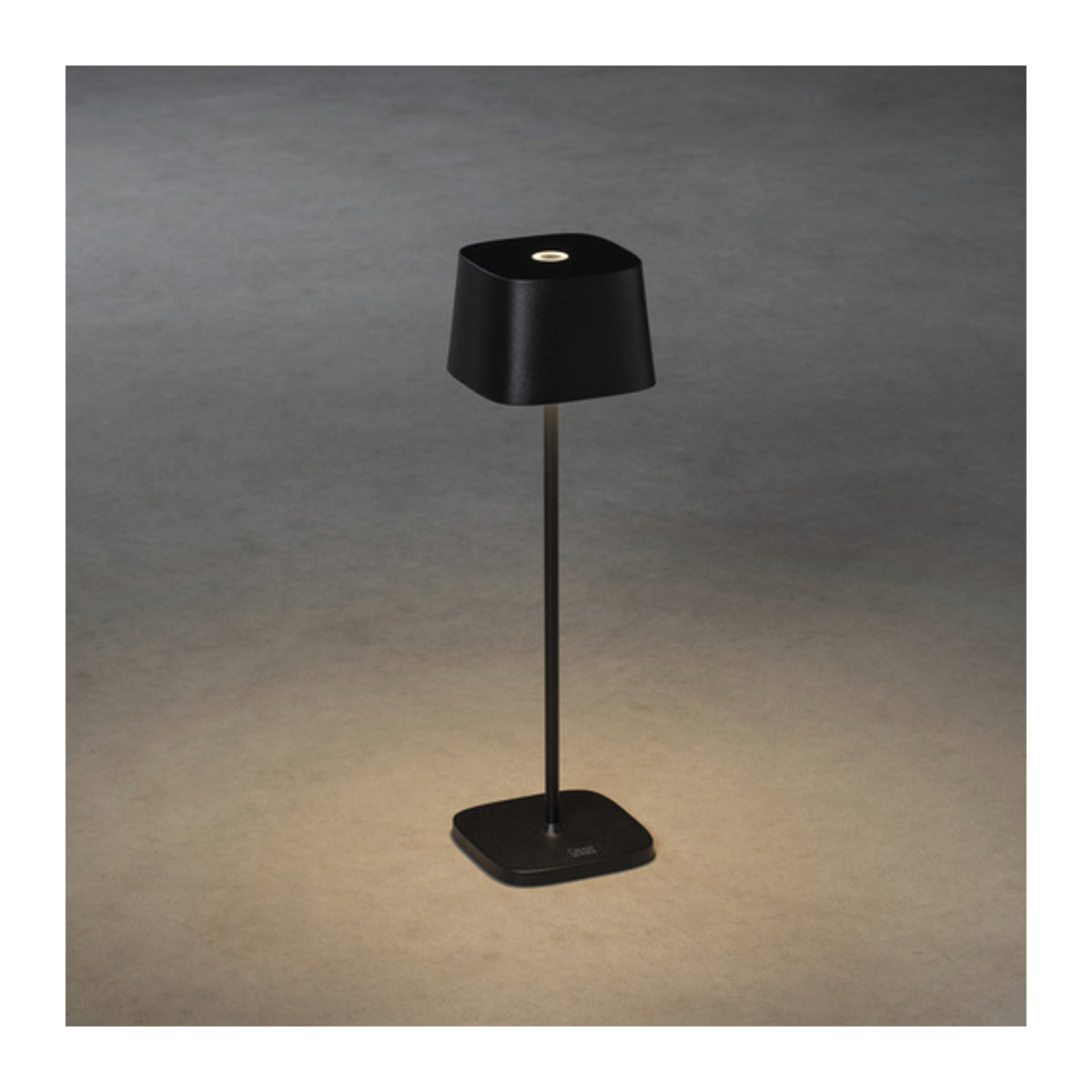 Konstsmide Capri USB-Tischleuchte aus Aluminium in Schwarz mit dimmbarer LED, Höhe: 36 cm - Bild 2