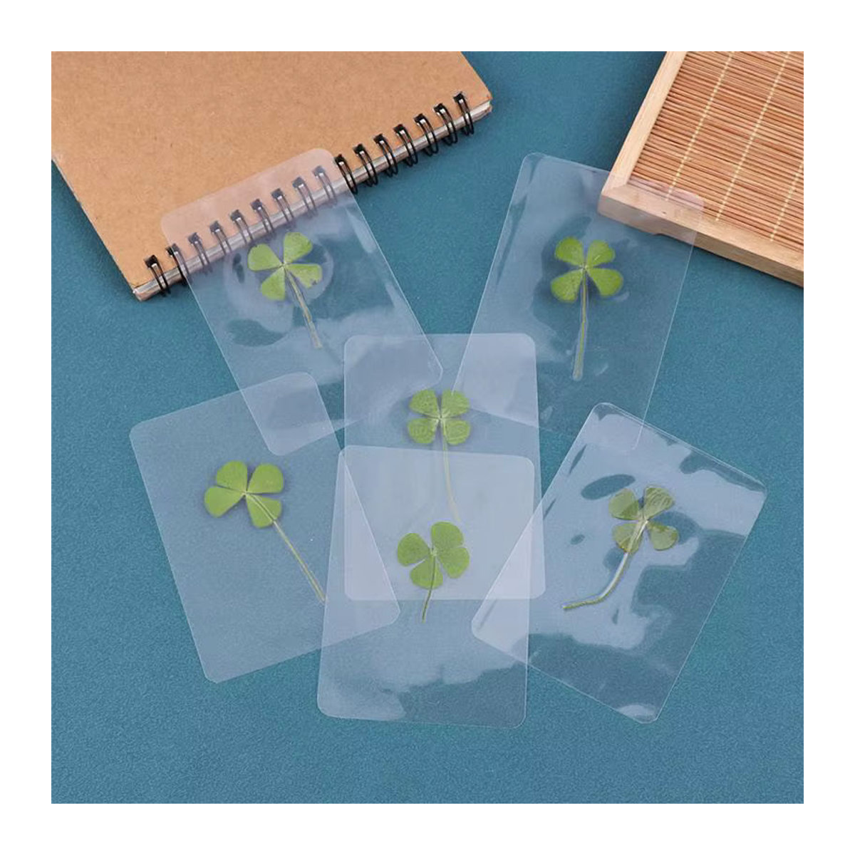 KOQZM Lucky Clover Postkarten aus natürlichem Gras in Grün, transparente Wunschkarten als Lesezeichen und Dekoration - Bild 5