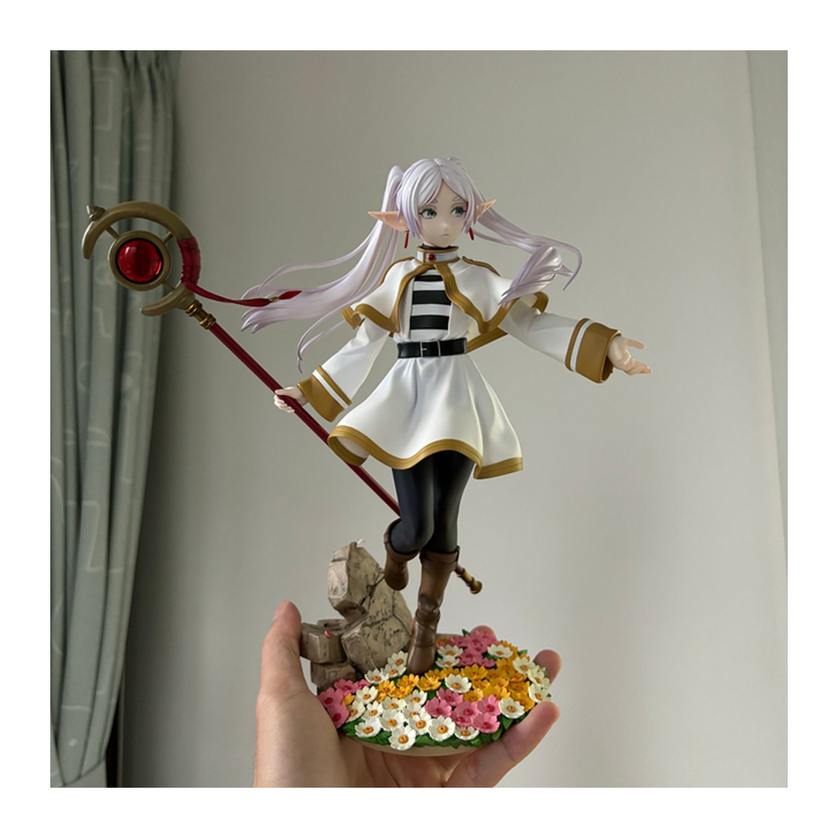 Kotobukiya Frieren: Beyond Journey's End Actionfigur aus Kunststoff in Weiß - Bild 1