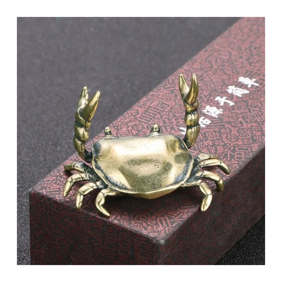 Krabbenfigur als Desktop-Ornament und Stifthalter aus Metall in Bronze-Optik - Bild 1