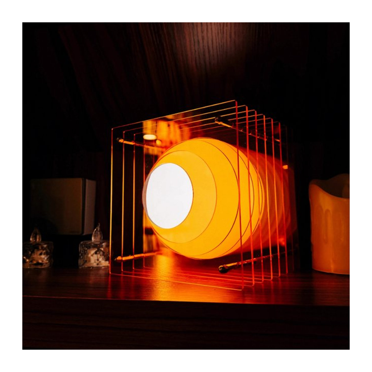 Kreative DIY Acryl-Ladelampe in Orange für eine moderne Sonnenuntergangs-Atmosphäre - Bild 1